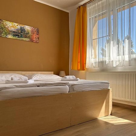 Pension Fontana Podiebrady Zewnętrze zdjęcie